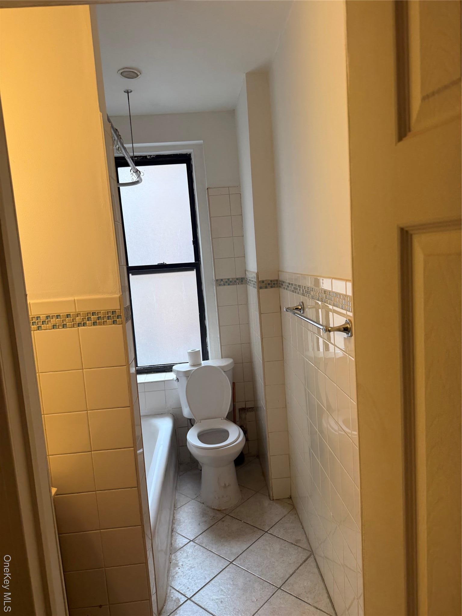 Coop Anderson  Bronx, NY 10452, MLS-968975-4