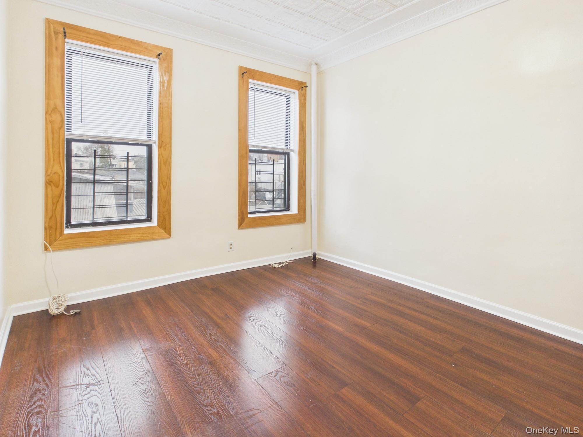 Single Family Westchester  Bronx, NY 10462, MLS-968996-18