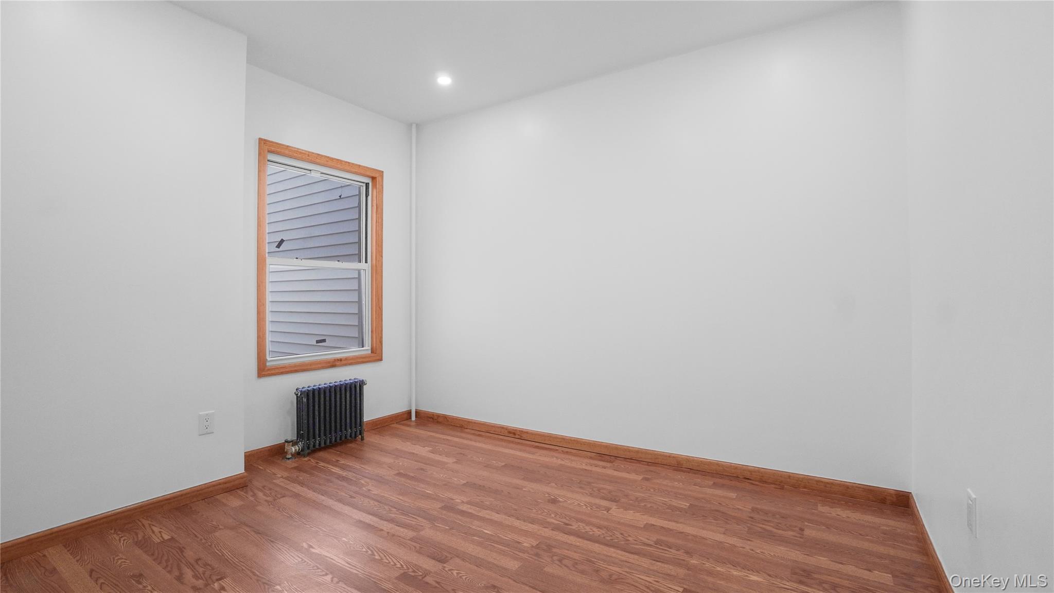 Single Family 88th  Queens, NY 11421, MLS-969003-21