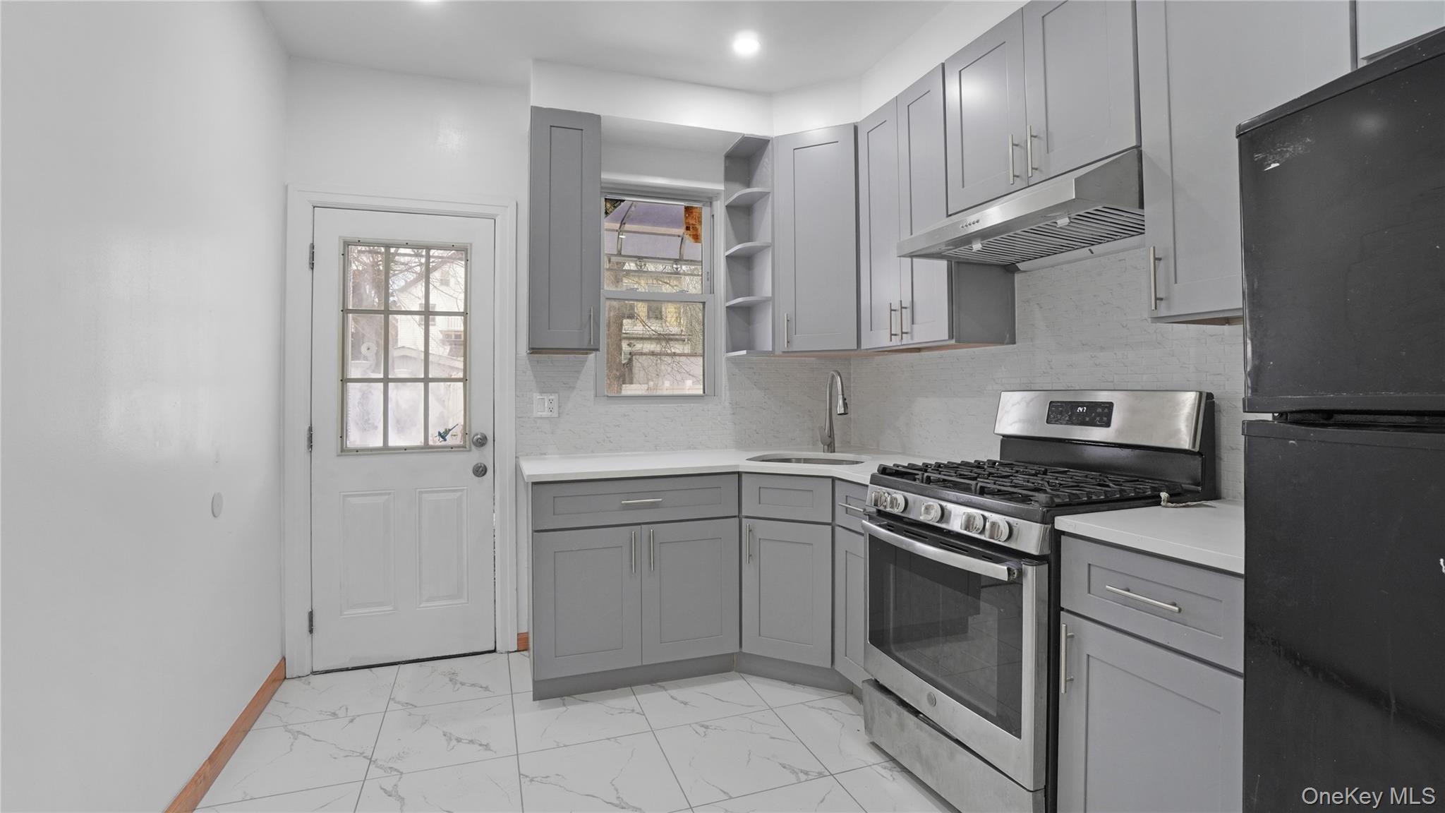 Single Family 88th  Queens, NY 11421, MLS-969003-23