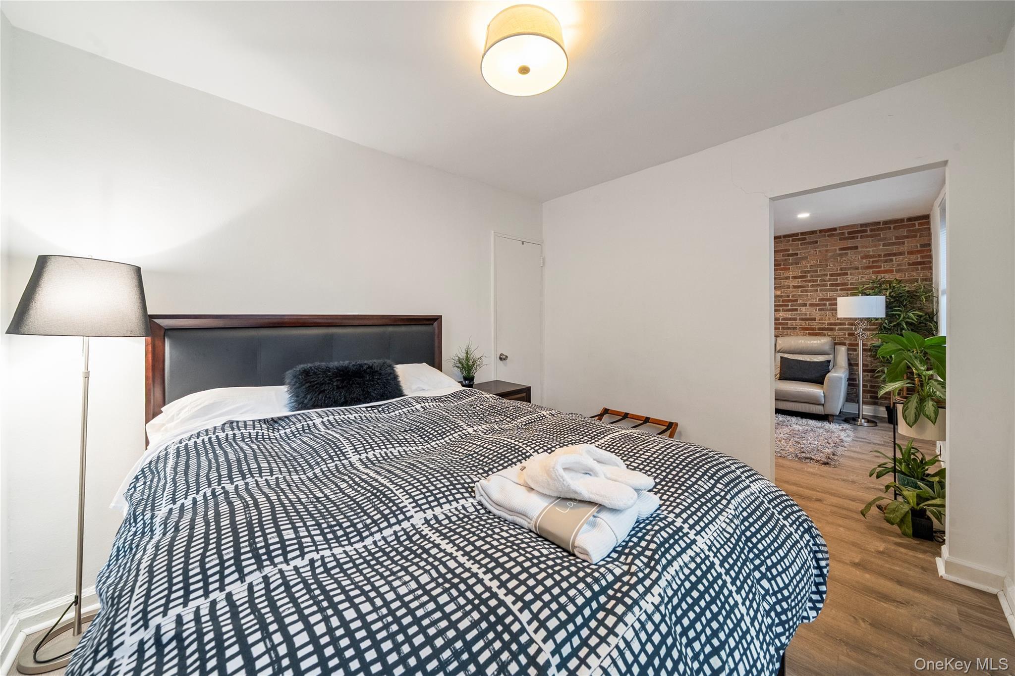 Coop Clyde  Queens, NY 11375, MLS-969014-10