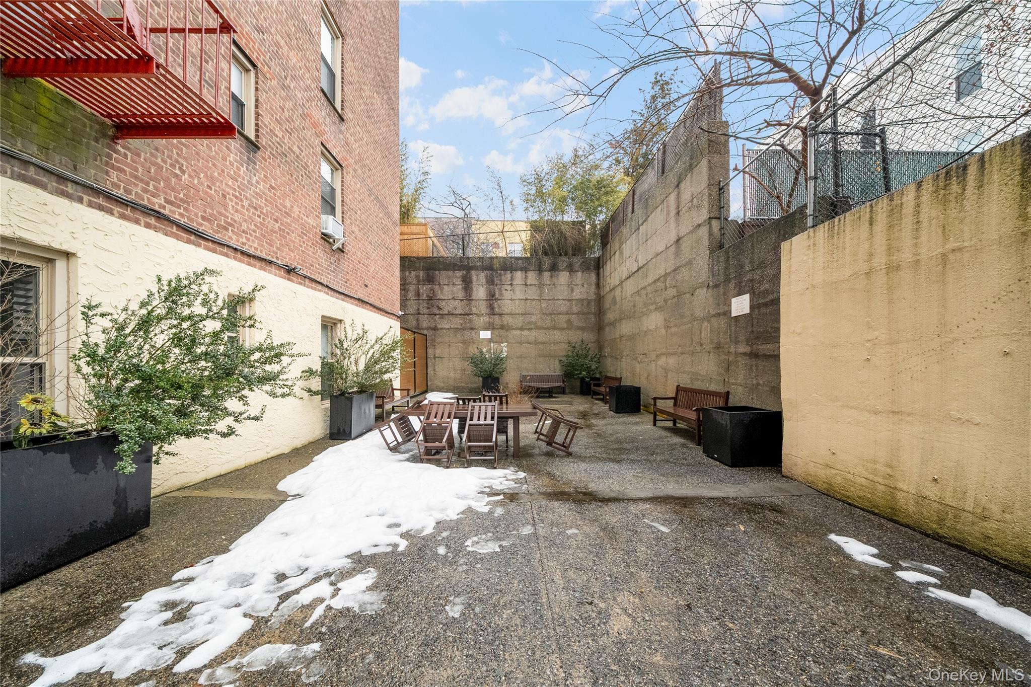 Coop Clyde  Queens, NY 11375, MLS-969014-17