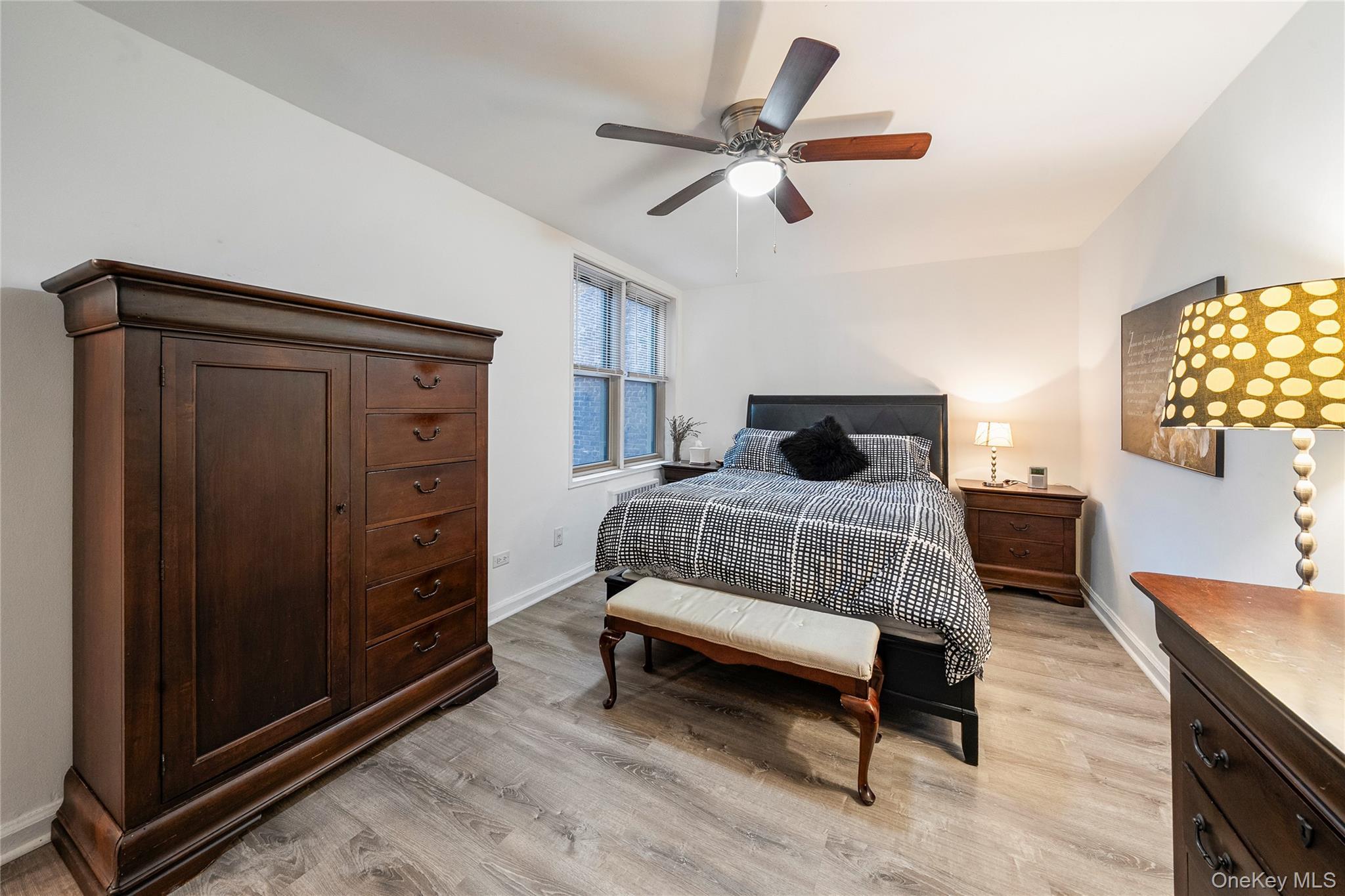 Coop Clyde  Queens, NY 11375, MLS-969014-8