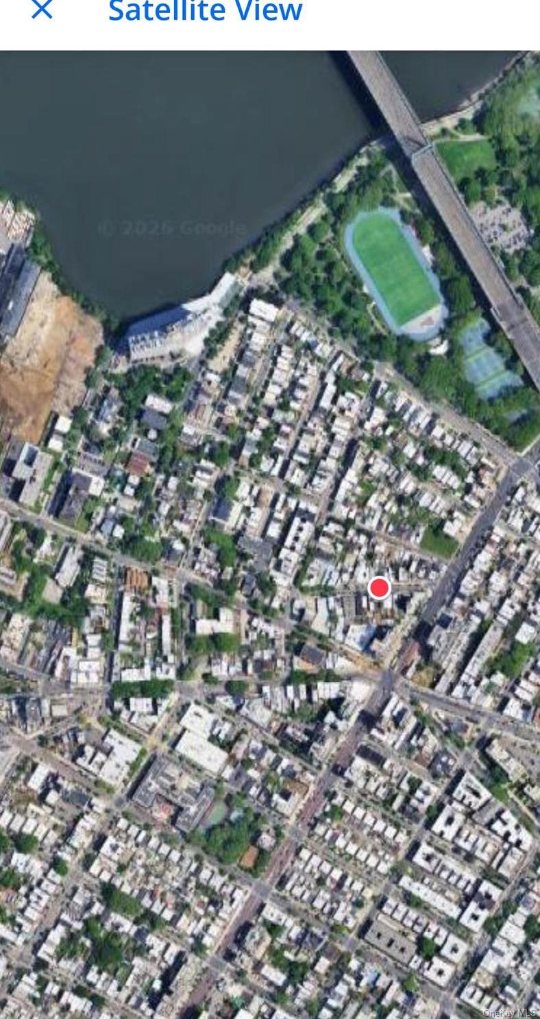 Single Family Welling  Queens, NY 11102, MLS-969015-7