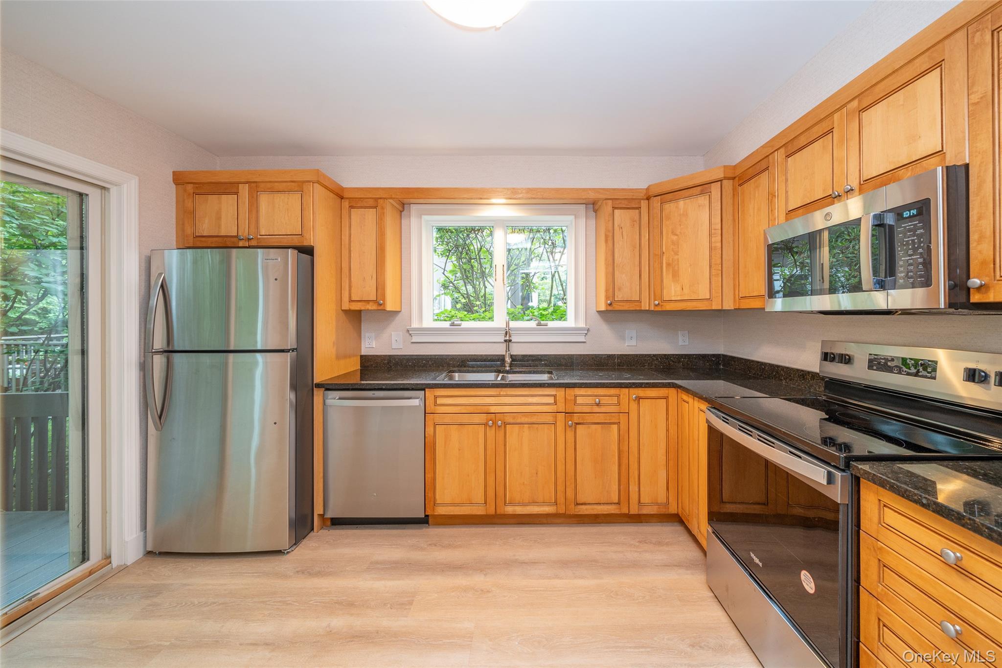 Condo Grove  Westchester County, NY 10514, MLS-969052-14