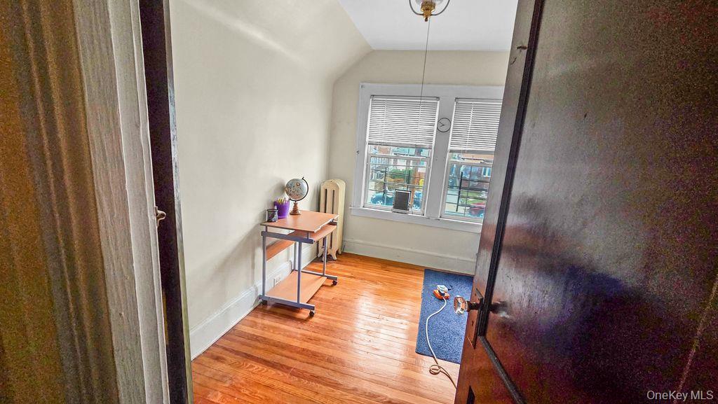 Single Family Gettysburg  Queens, NY 11426, MLS-969054-5