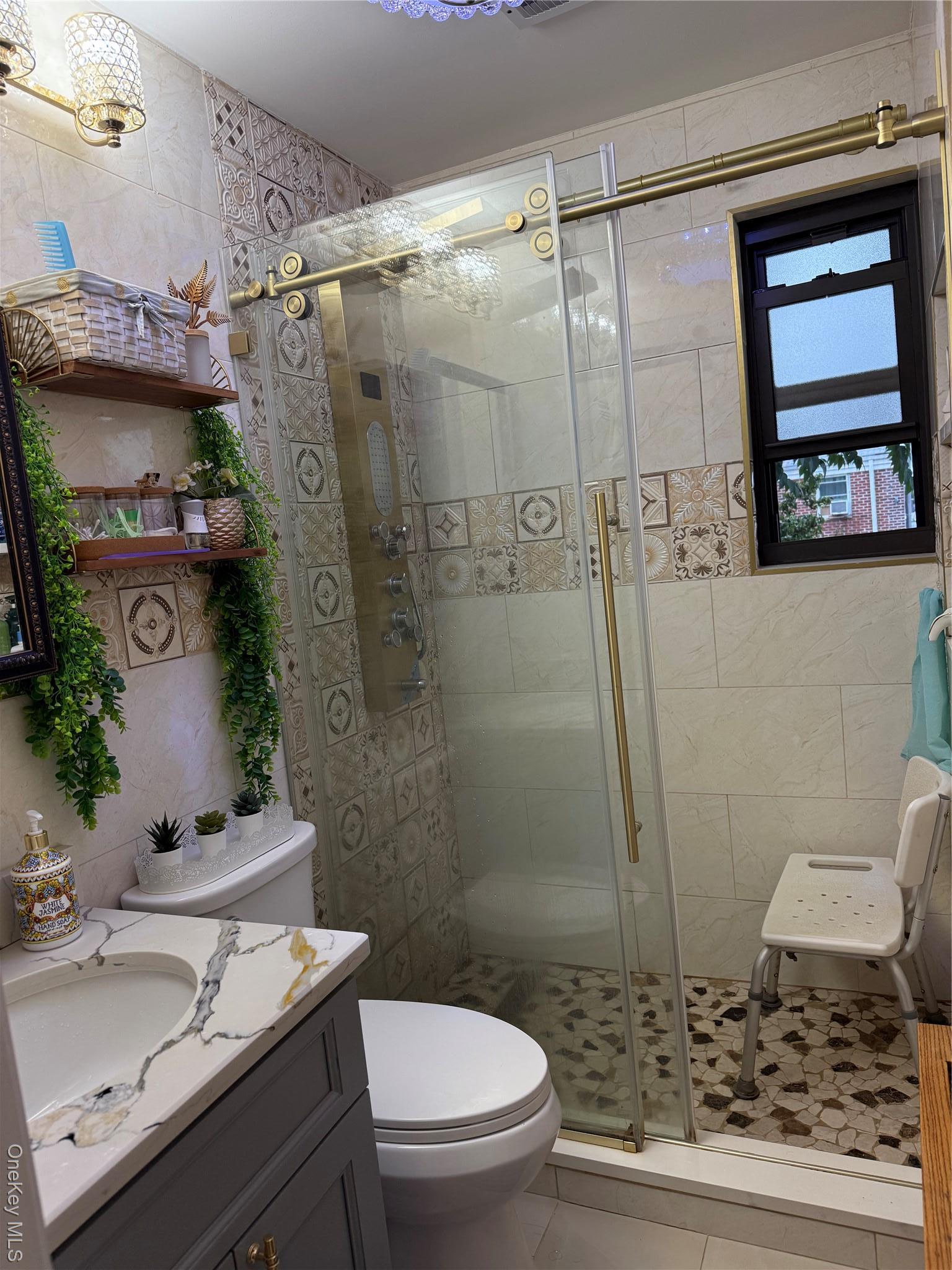 Single Family 25th  Queens, NY 11369, MLS-969095-11