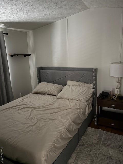 Single Family Ash St  Suffolk County, NY 11901, MLS-969099-6