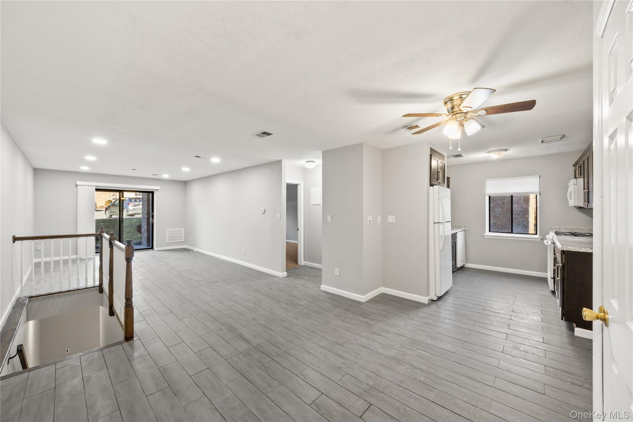 Condo Kennedy  Rockland County, NY 10977, MLS-969100-3