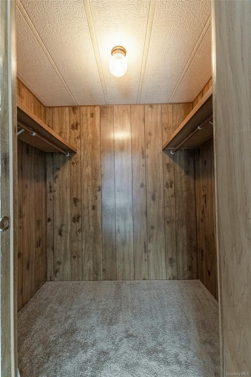 Single Family Riverleigh  Suffolk County, NY 11901, MLS-969103-12