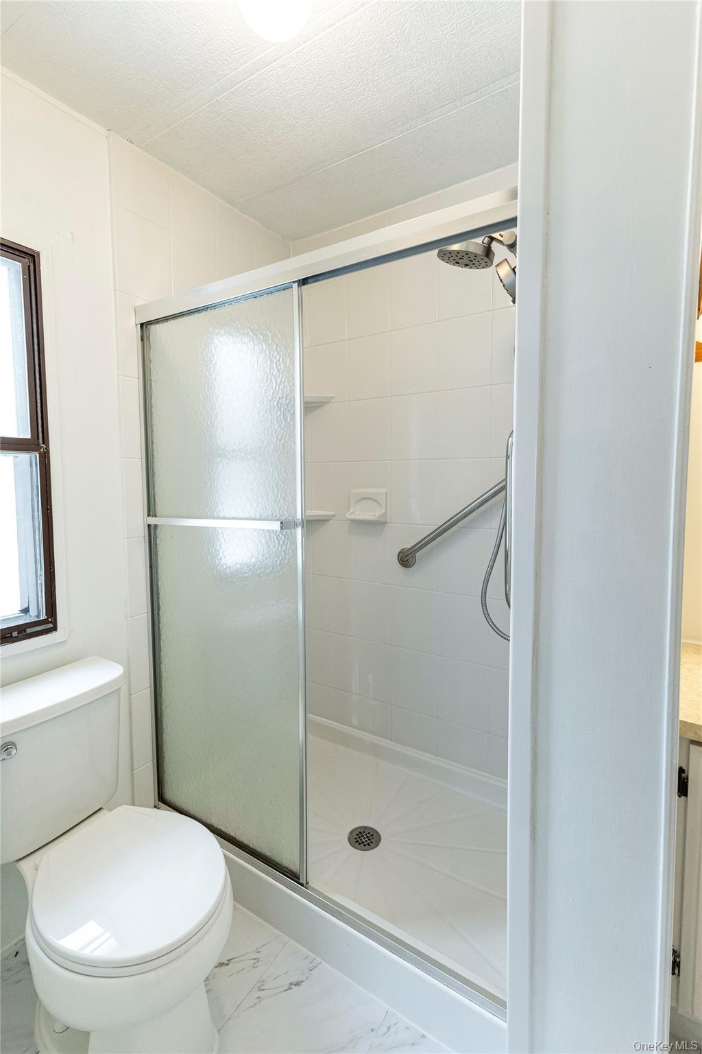 Single Family Riverleigh  Suffolk County, NY 11901, MLS-969103-17