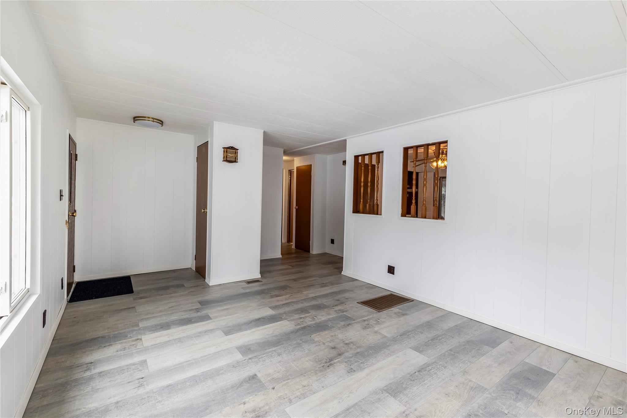 Single Family Riverleigh  Suffolk County, NY 11901, MLS-969103-5