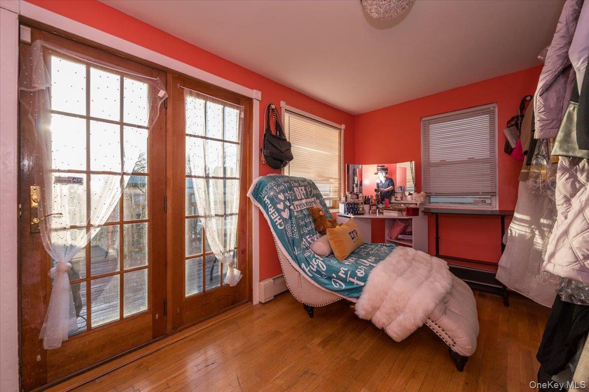 Single Family Oakley  Nassau County, NY 11003, MLS-969107-10