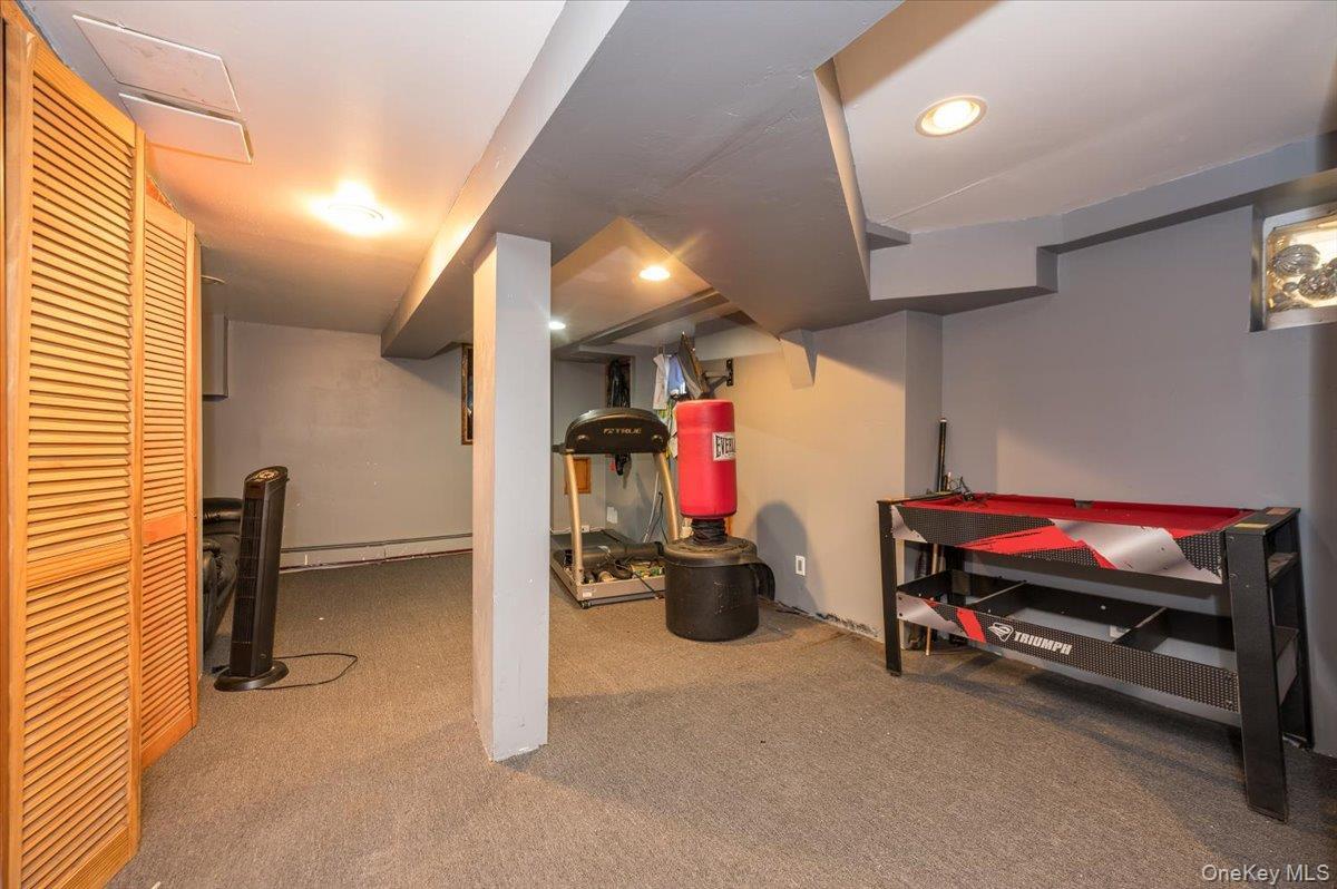 Single Family Oakley  Nassau County, NY 11003, MLS-969107-16