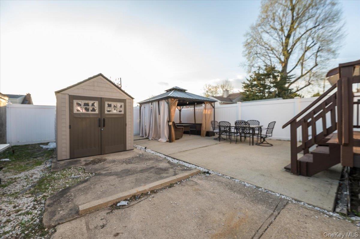 Single Family Oakley  Nassau County, NY 11003, MLS-969107-22