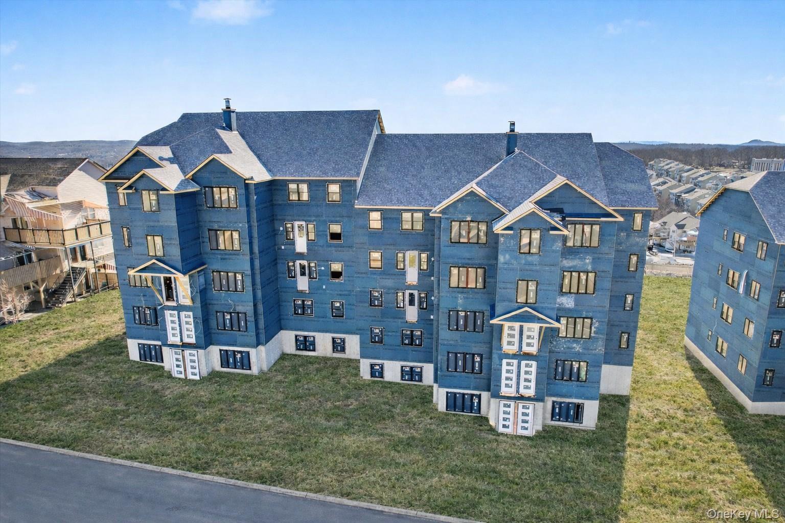 Condo Chevron Orange County, NY 10950, MLS-969141-3