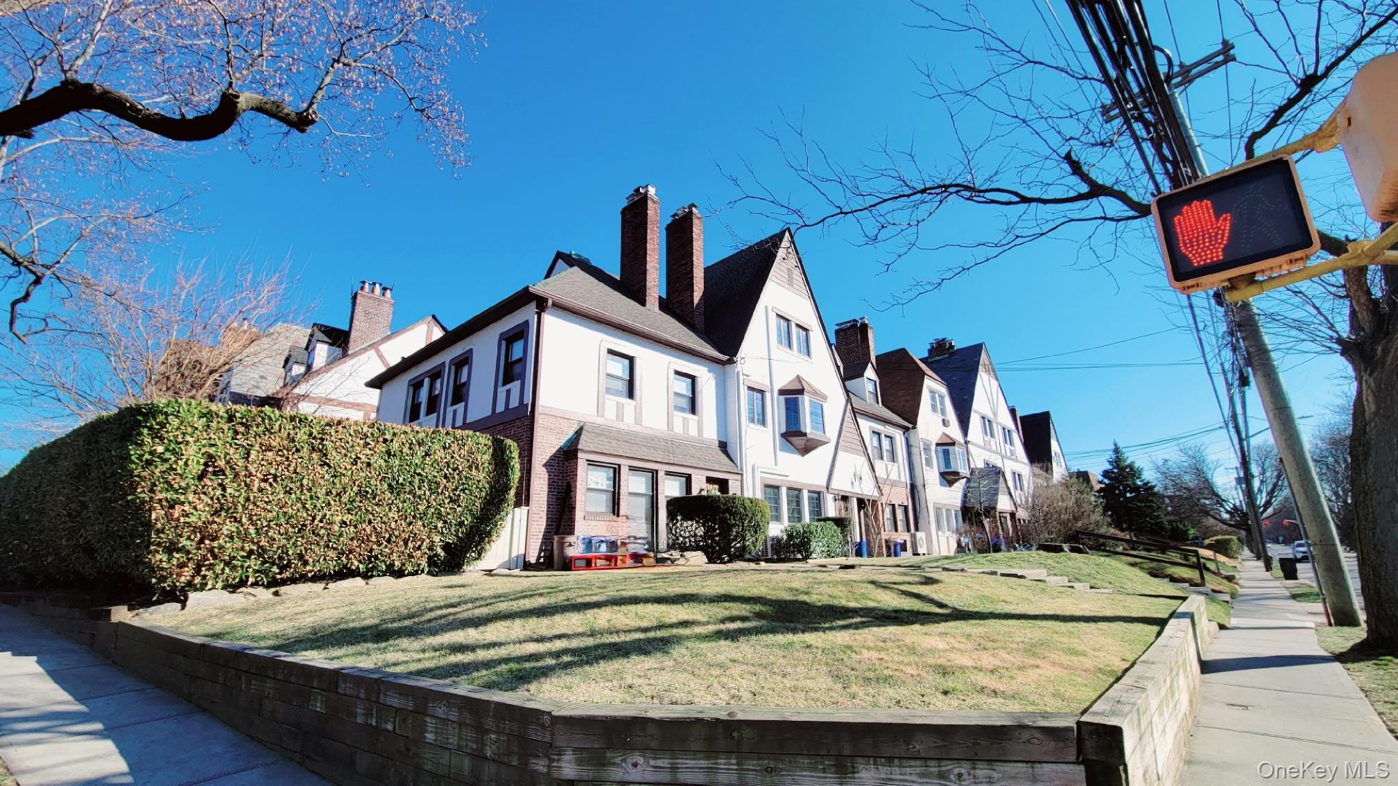 Single Family Bell  Queens, NY 11360, MLS-969156-31