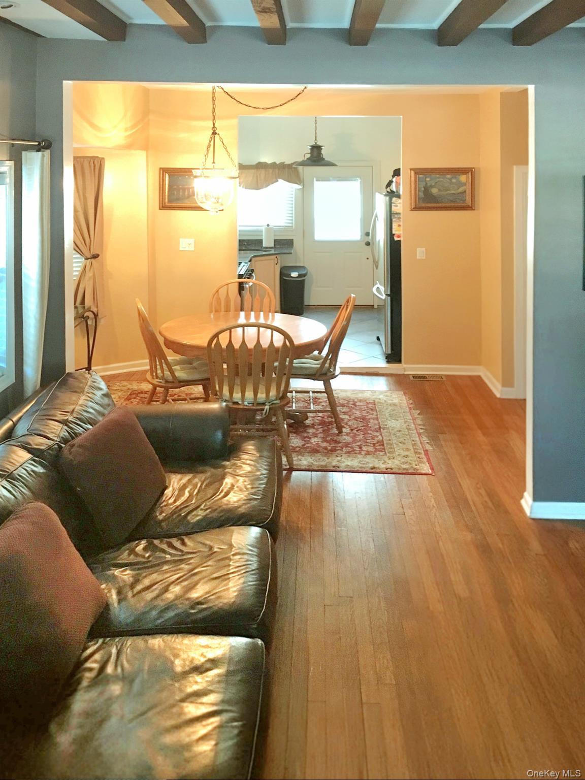 Single Family Bell Queens, NY 11360, MLS-969156-6