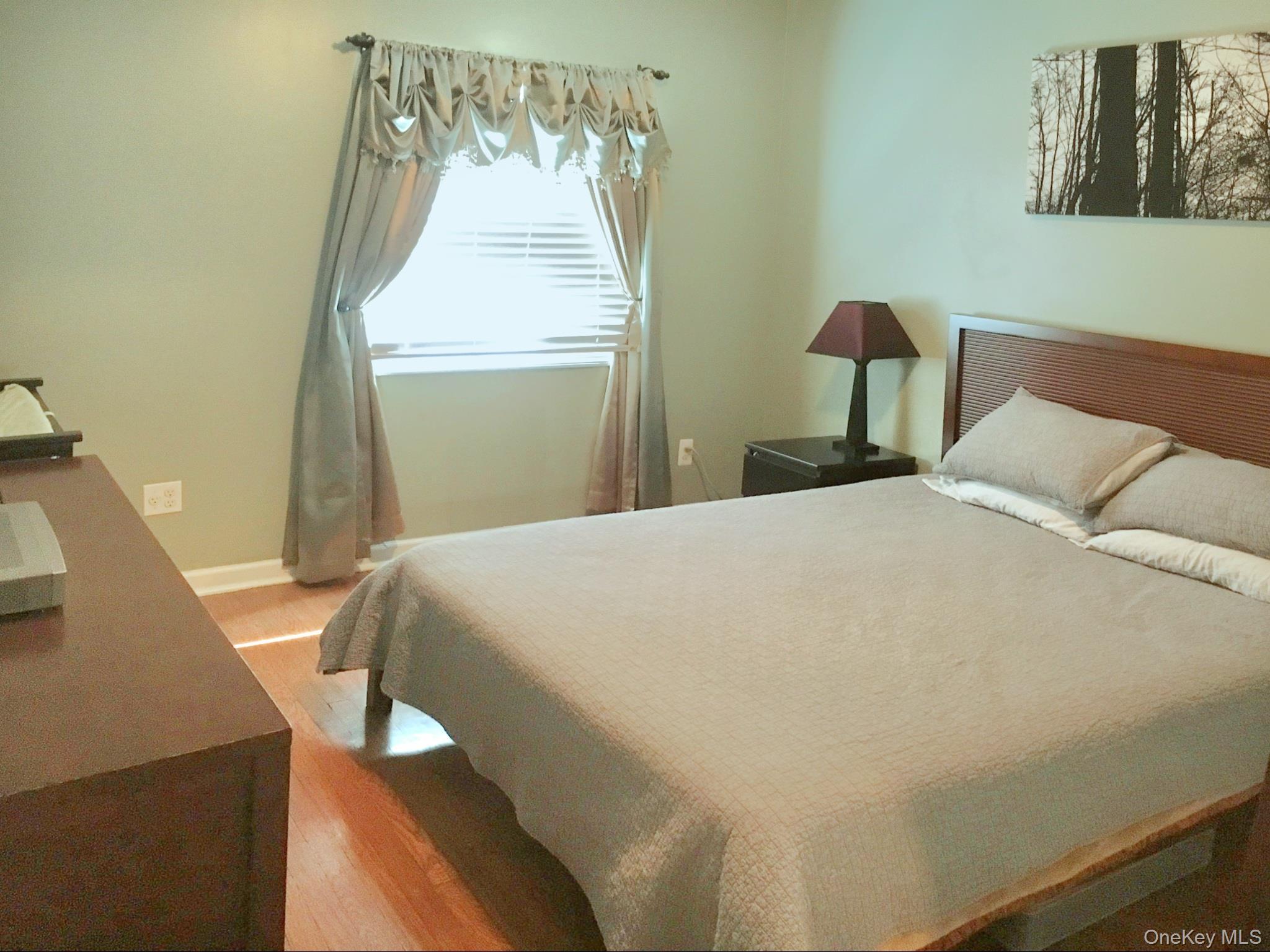 Single Family Bell Queens, NY 11360, MLS-969156-8