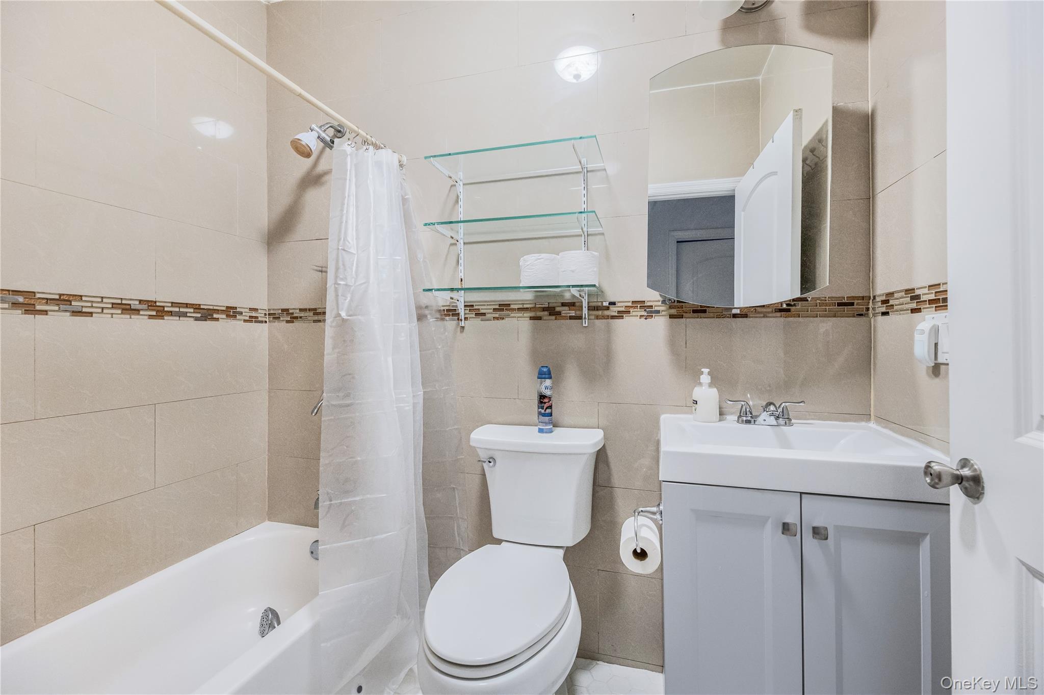 Single Family Faile  Bronx, NY 10474, MLS-969174-15