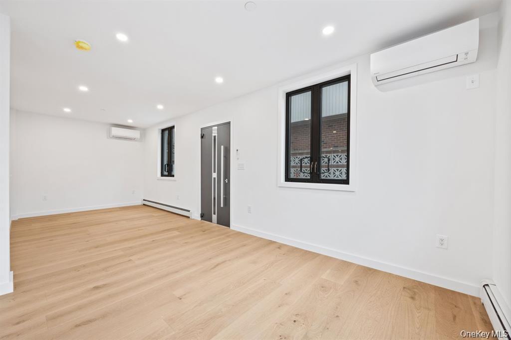 Single Family 213th  Queens, NY 11361, MLS-969183-12