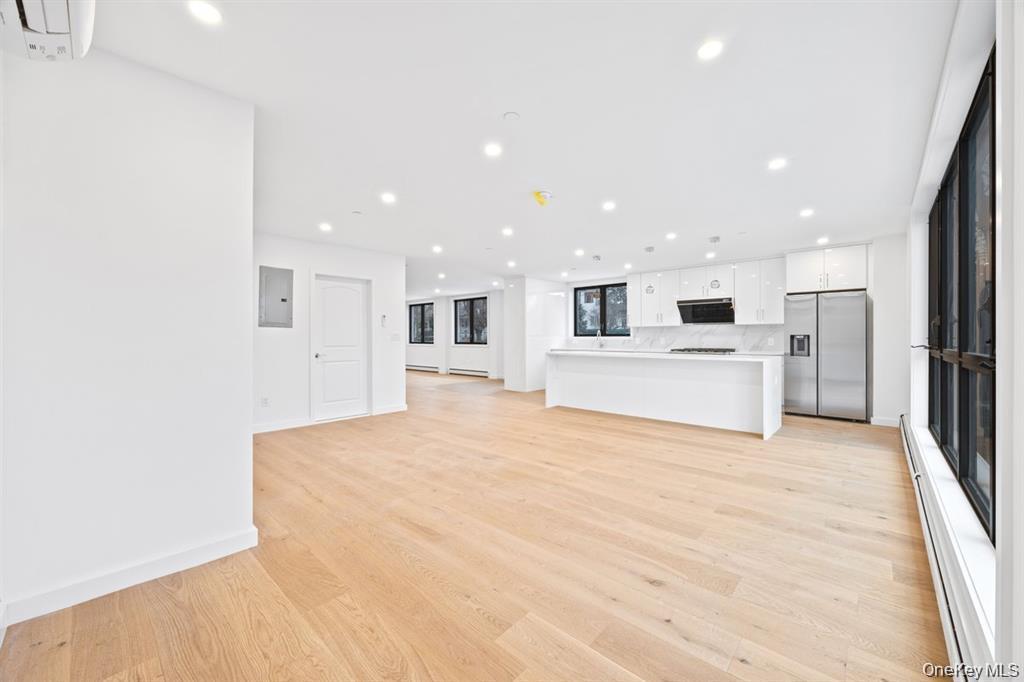 Single Family 213th  Queens, NY 11361, MLS-969183-20