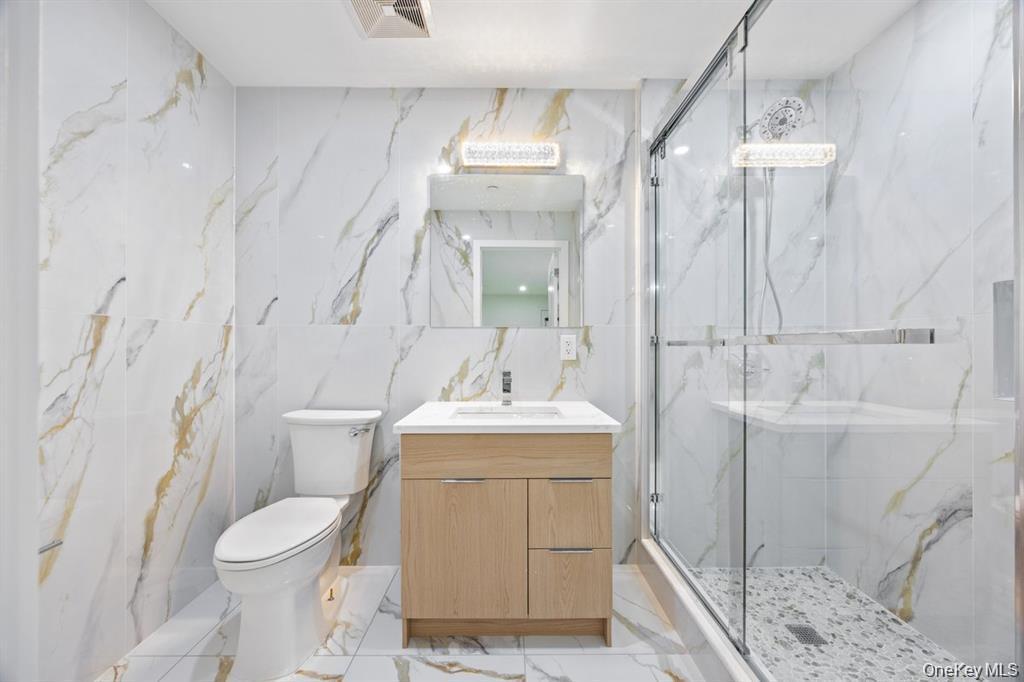 Single Family 213th  Queens, NY 11361, MLS-969183-22