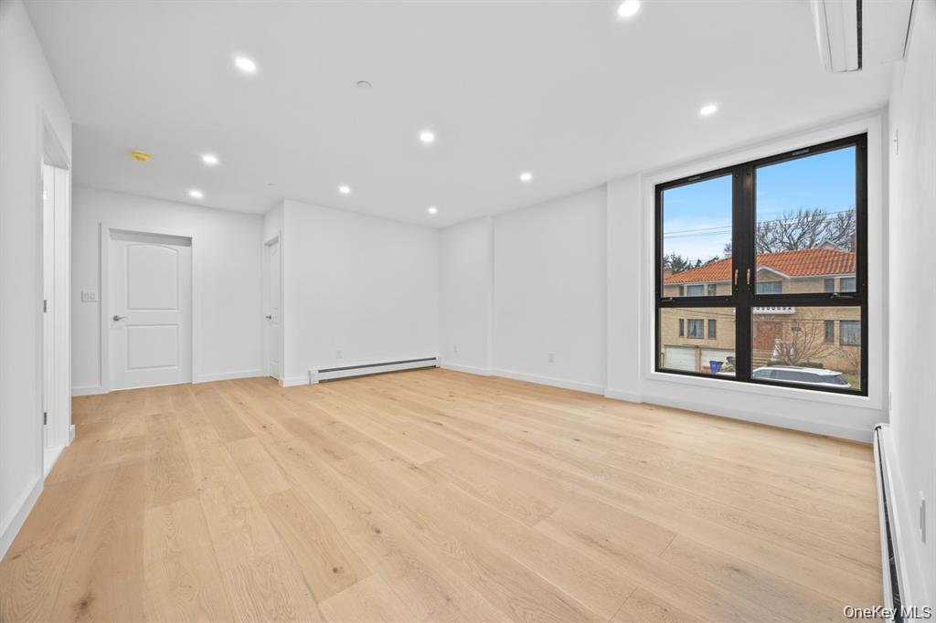 Single Family 213th  Queens, NY 11361, MLS-969183-9