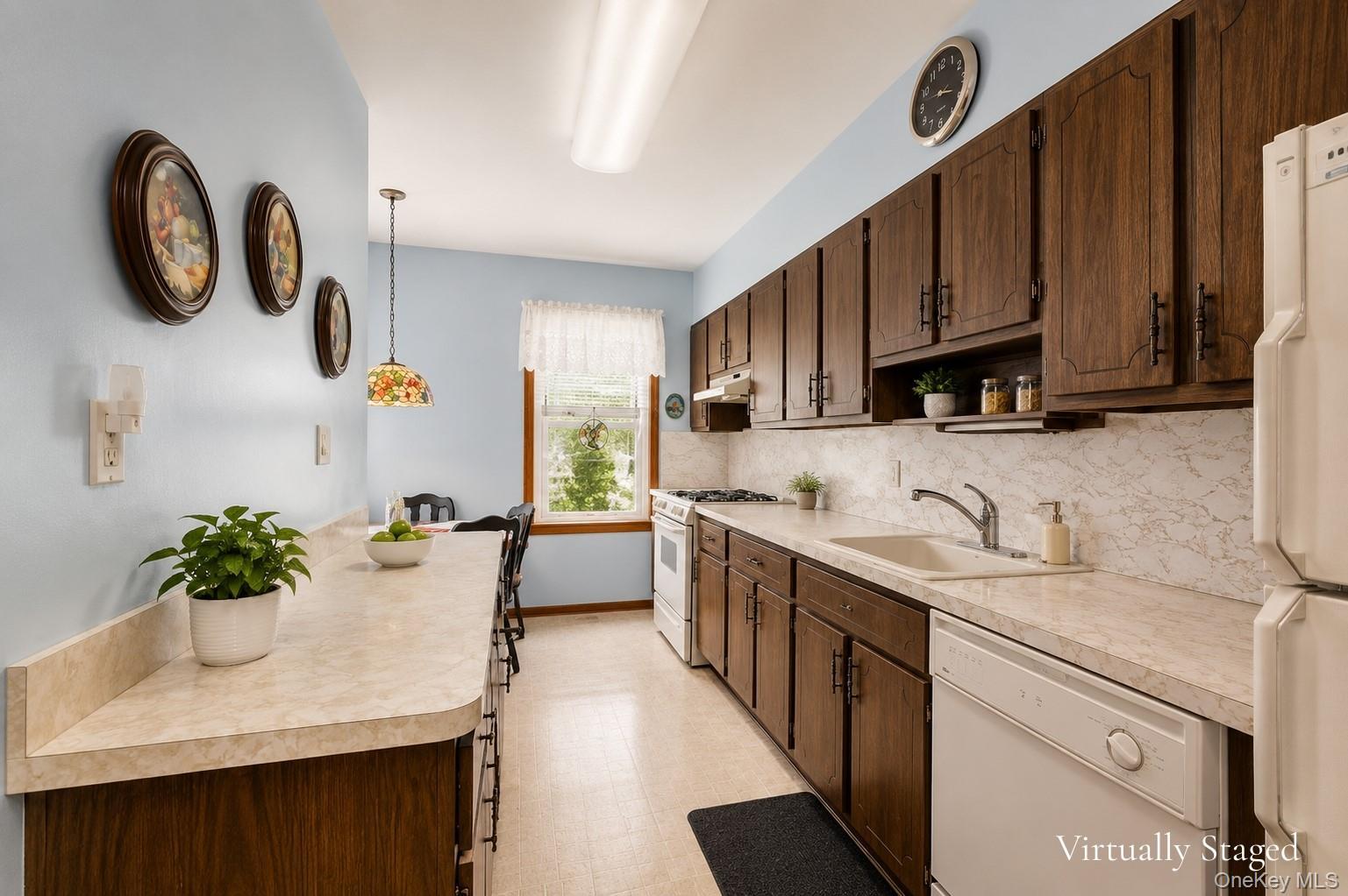 Single Family 83rd Place Queens, NY 11379, MLS-969186-5