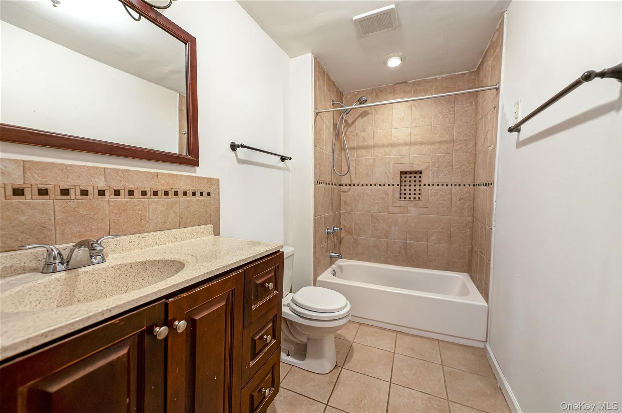 Single Family Ketcham  Suffolk County, NY 11701, MLS-969196-10