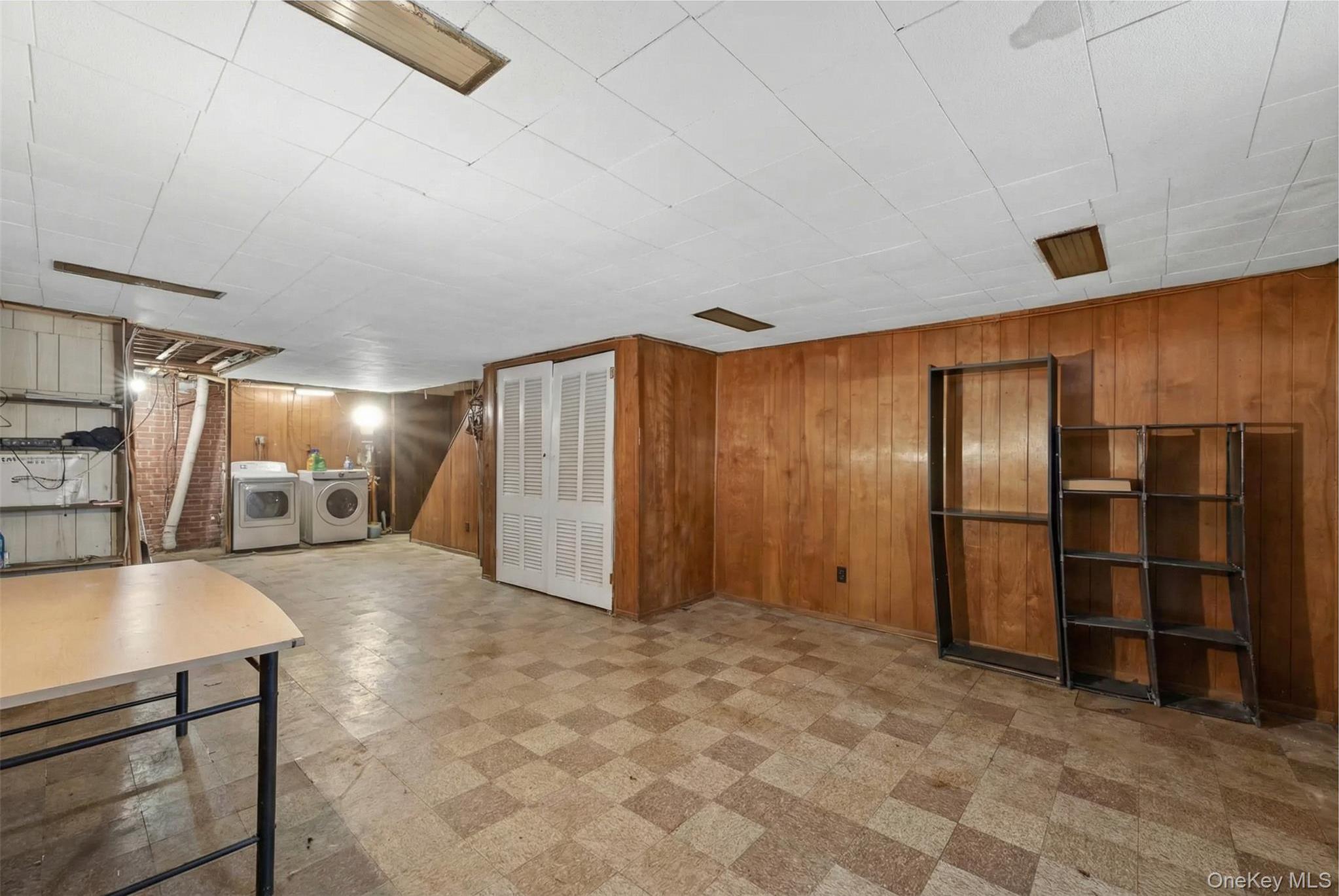 Single Family Hendrix  Brooklyn, NY 11207, MLS-969203-18