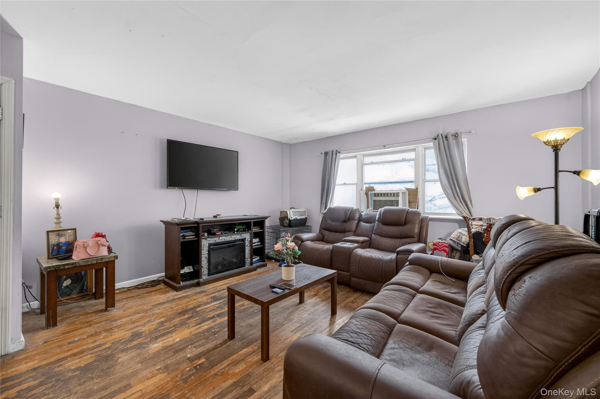 Single Family Hendrix  Brooklyn, NY 11207, MLS-969203-7