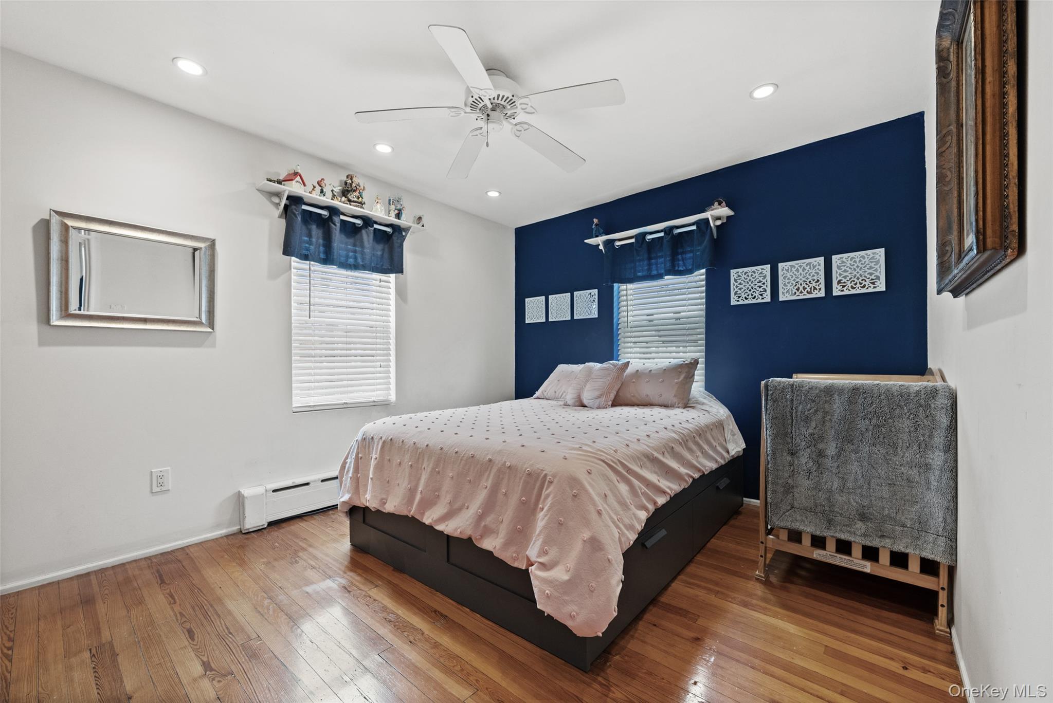 Single Family Furmanville  Queens, NY 11379, MLS-969215-17