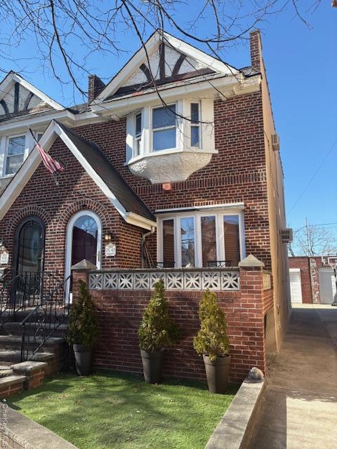 Single Family Furmanville  Queens, NY 11379, MLS-969215-2