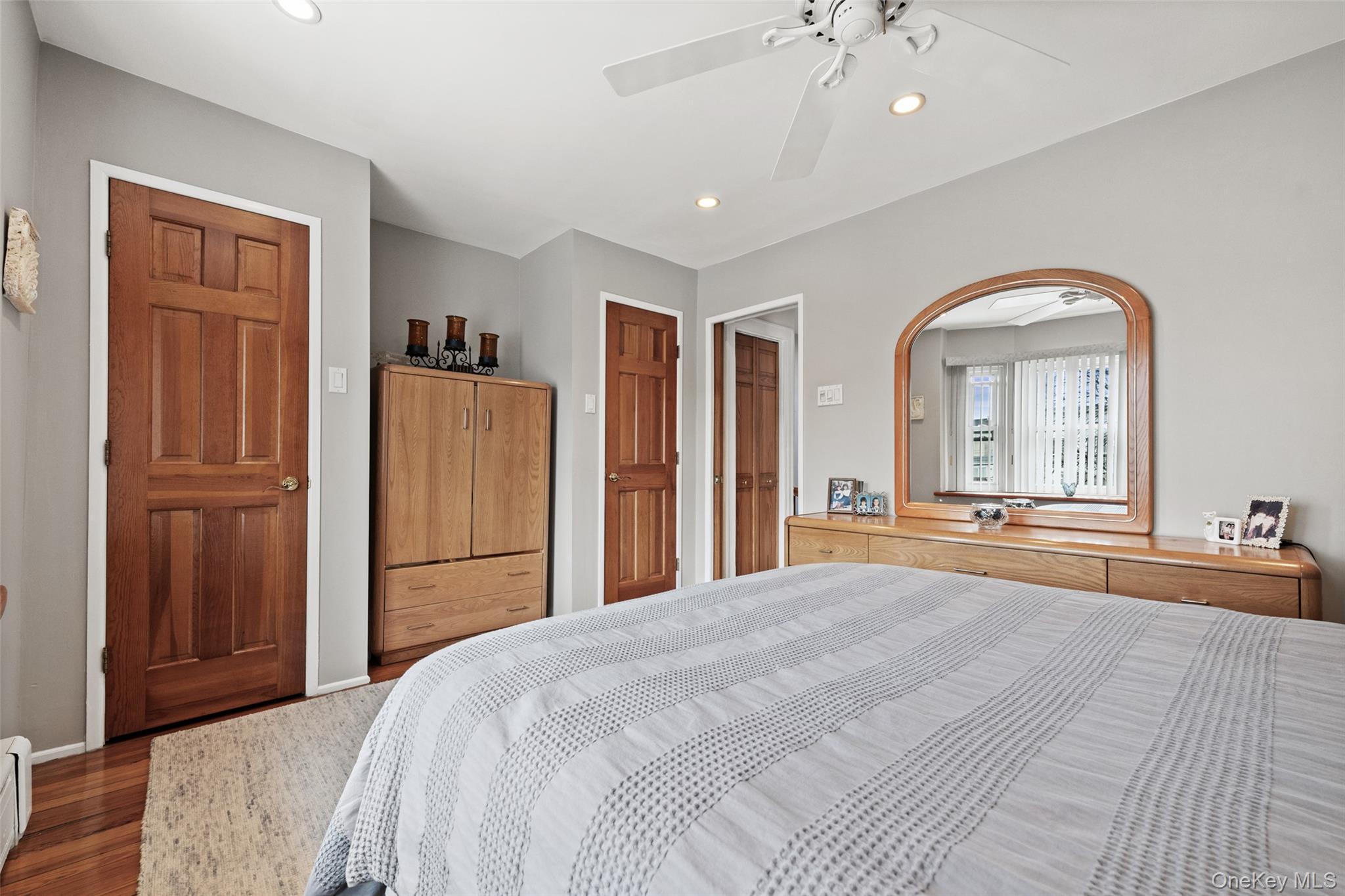 Single Family Furmanville  Queens, NY 11379, MLS-969215-23