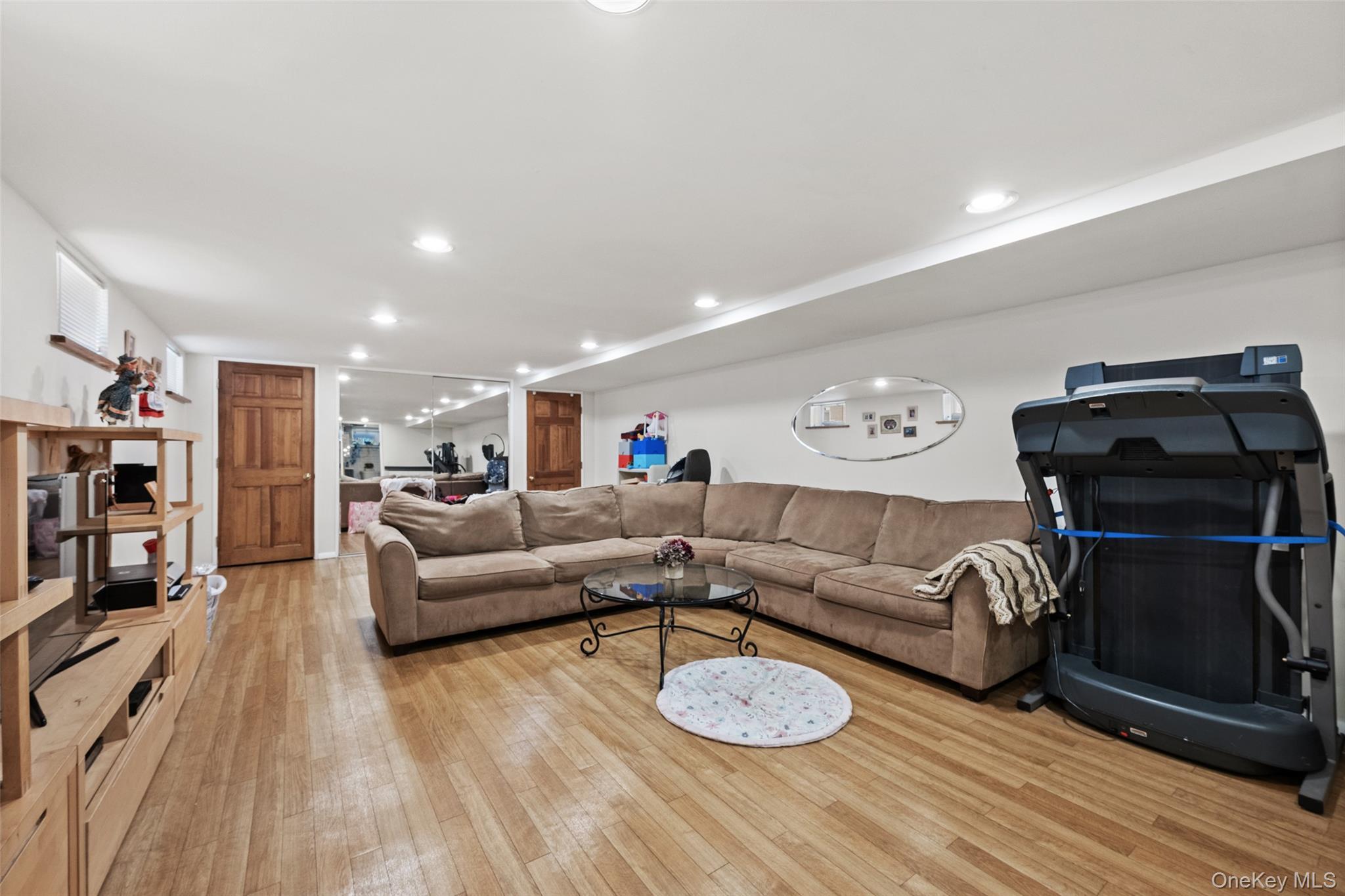 Single Family Furmanville  Queens, NY 11379, MLS-969215-28