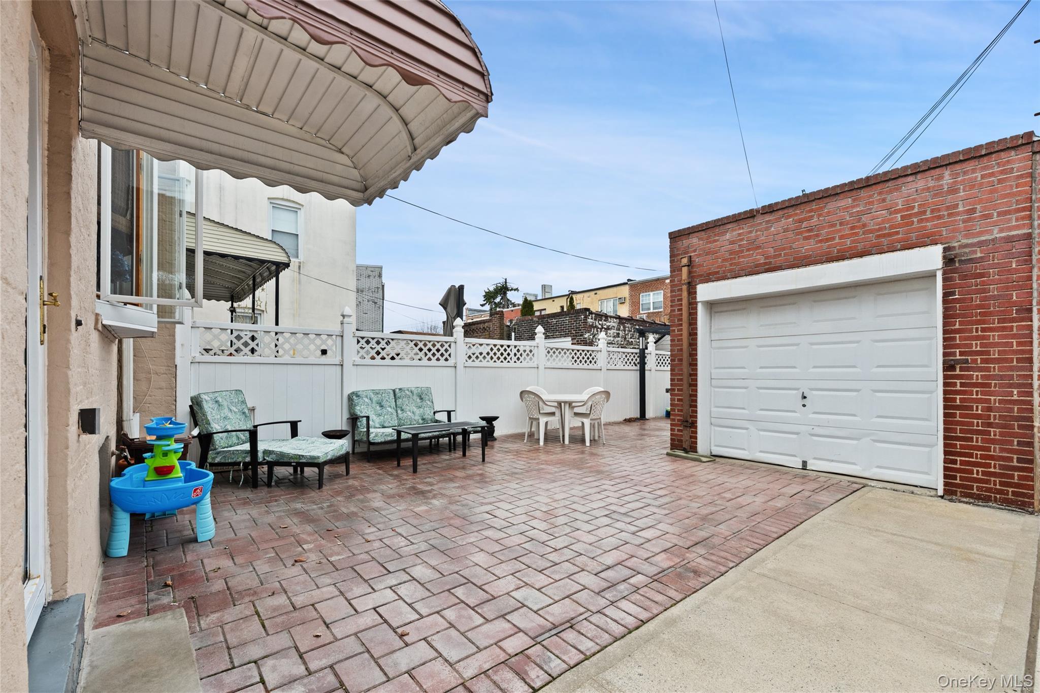 Single Family Furmanville  Queens, NY 11379, MLS-969215-31