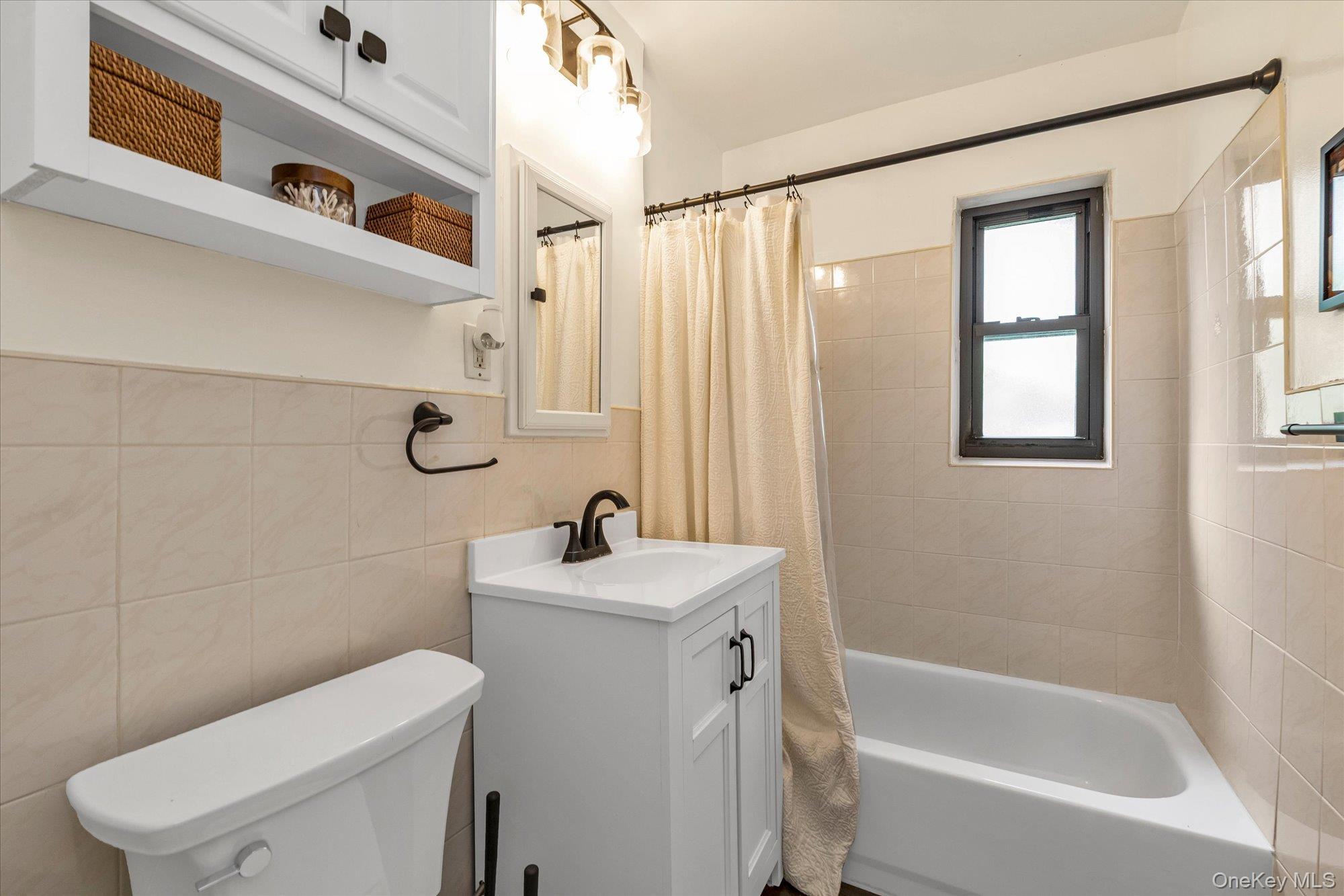 Coop 75th Queens, NY 11364, MLS-969224-12