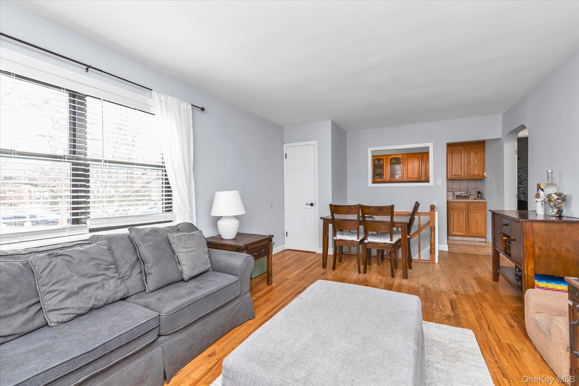 Coop 75th Queens, NY 11364, MLS-969224-5