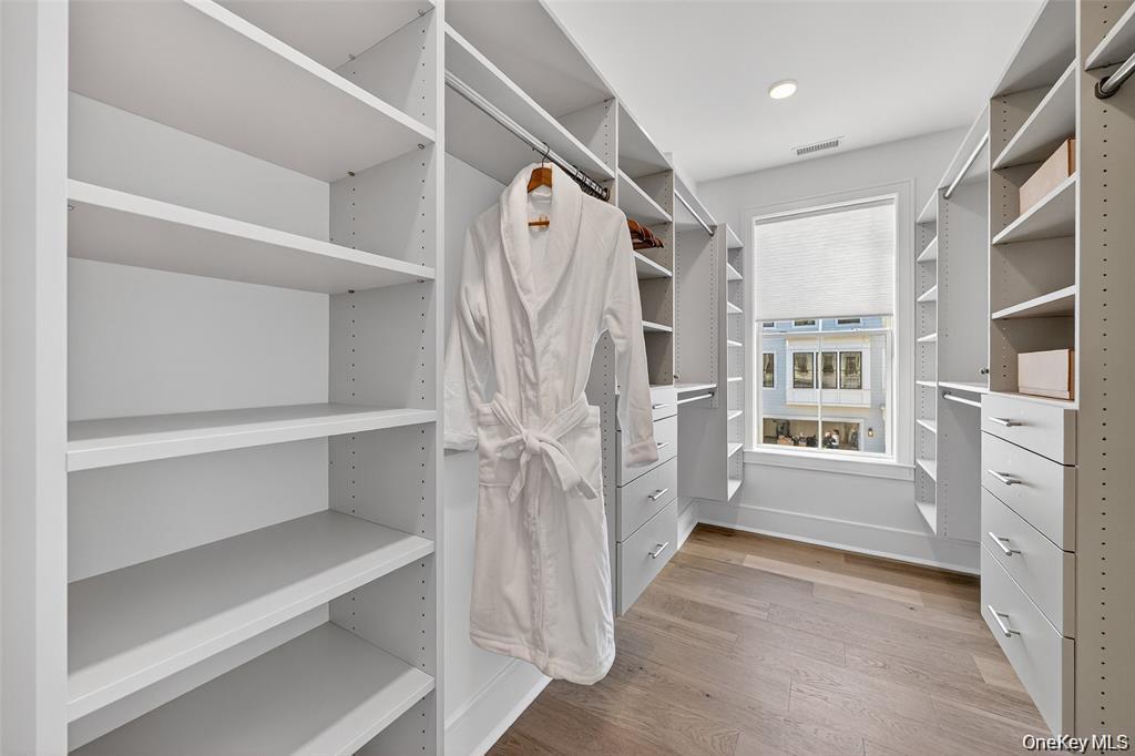 Condo Soundview  Westchester County, NY 10598, MLS-969240-25