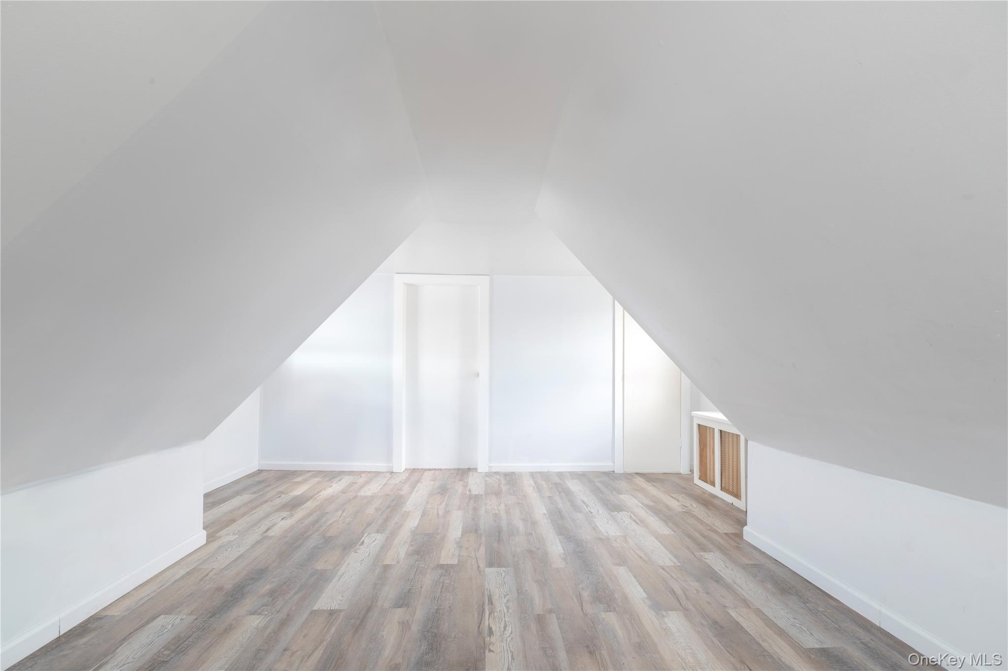 Single Family Cross Bay  Queens, NY 11693, MLS-969245-18