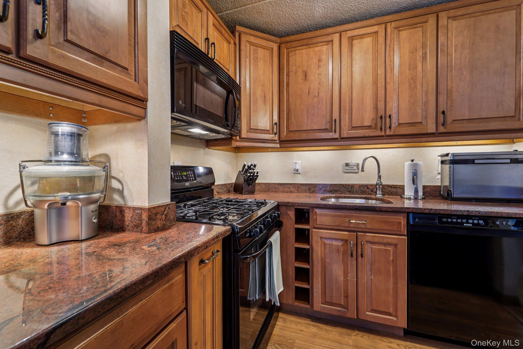 Coop Warburton Westchester County, NY 10701, MLS-969250-12