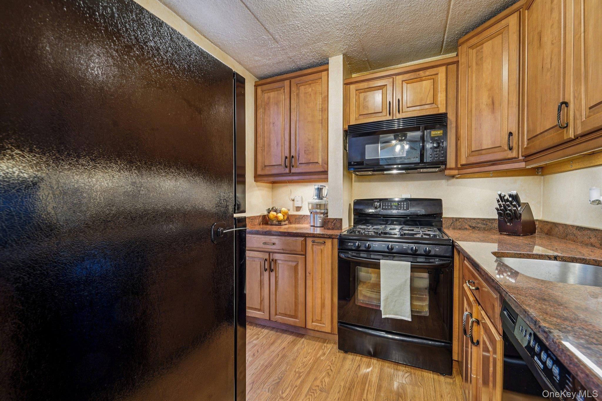 Coop Warburton Westchester County, NY 10701, MLS-969250-13