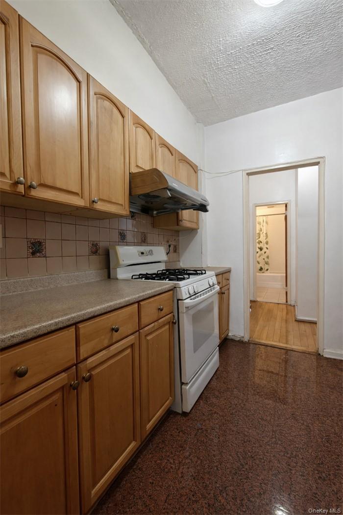 Coop Maple  Queens, NY 11355, MLS-969253-8