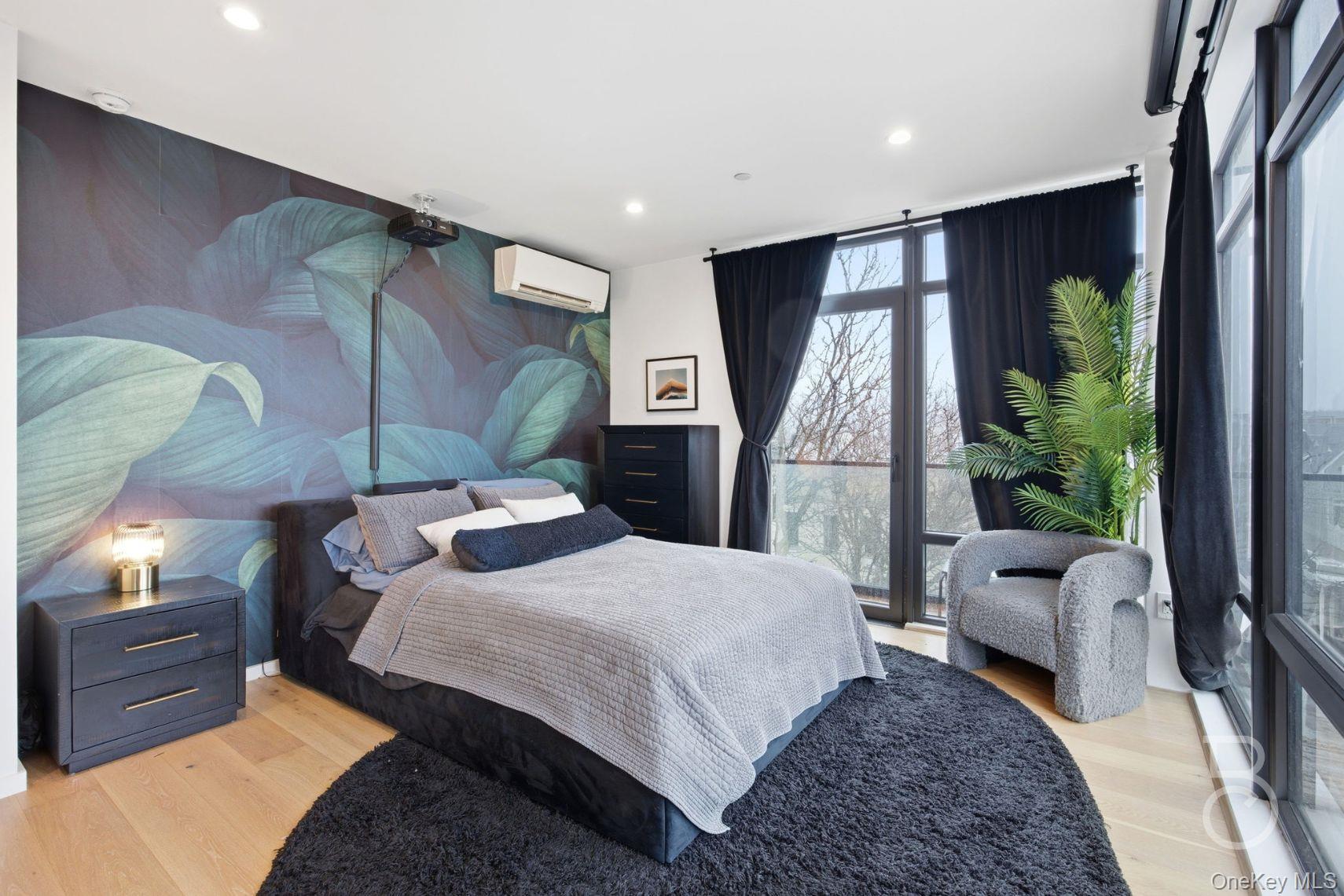 Condo Steinway  Queens, NY 11105, MLS-969265-10