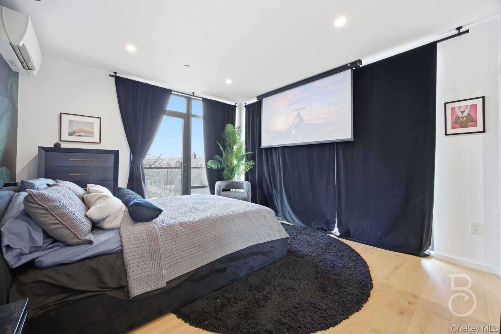 Condo Steinway  Queens, NY 11105, MLS-969265-12