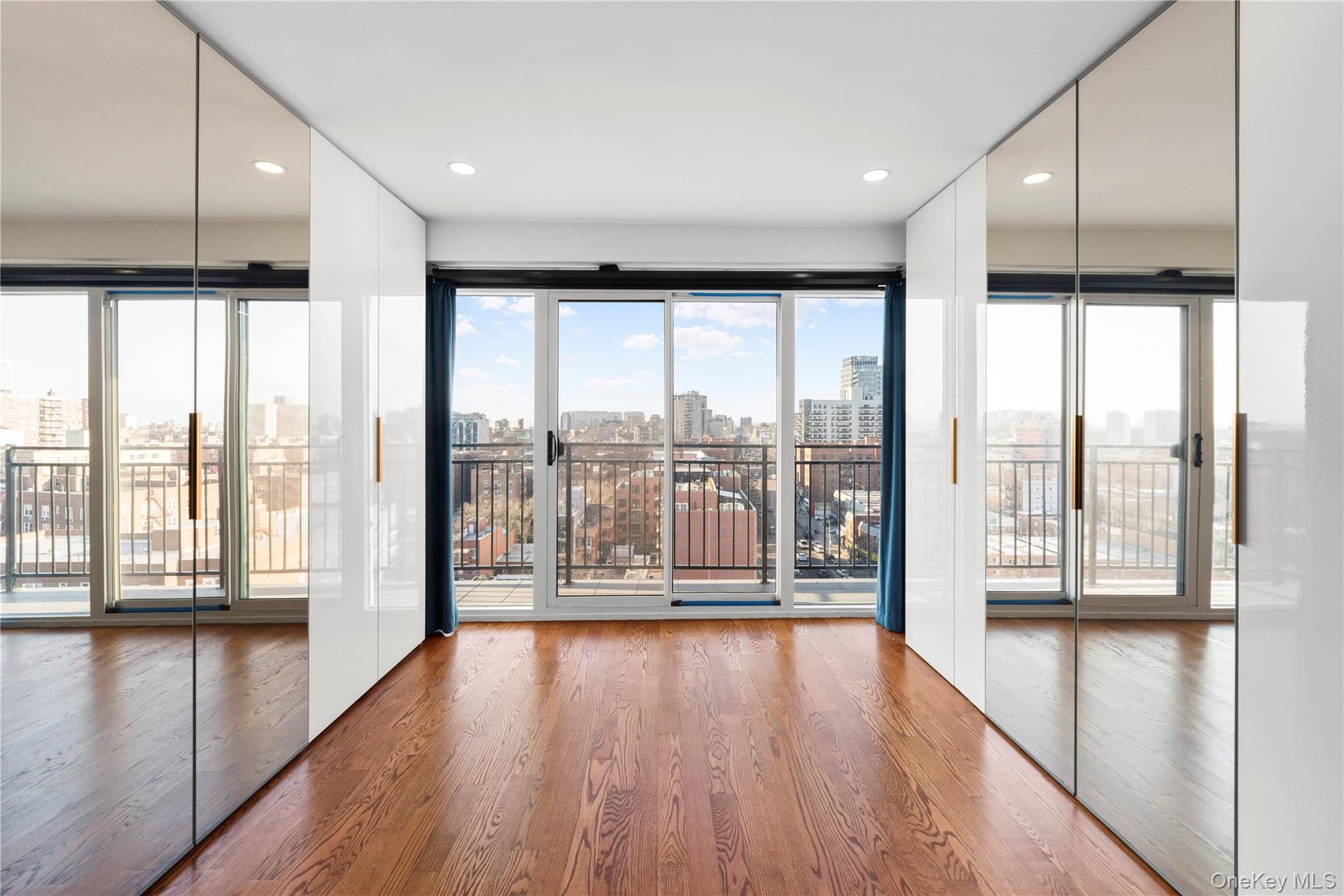 Condo Main  Queens, NY 11355, MLS-969299-10