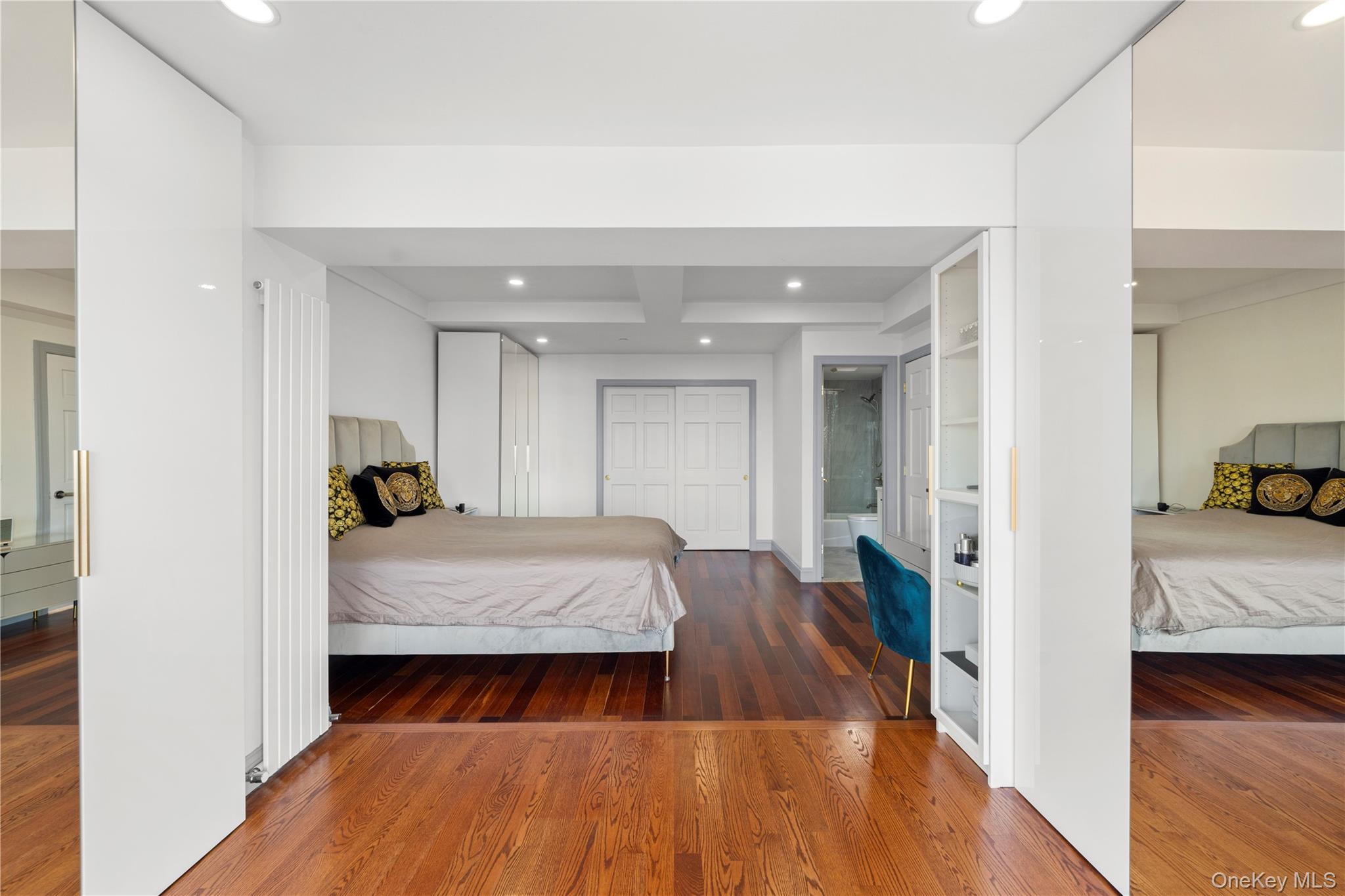 Condo Main  Queens, NY 11355, MLS-969299-12