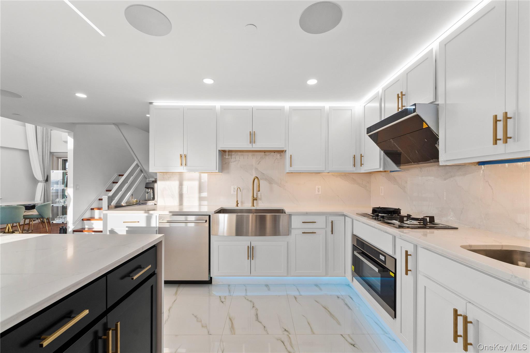 Condo Main  Queens, NY 11355, MLS-969299-36