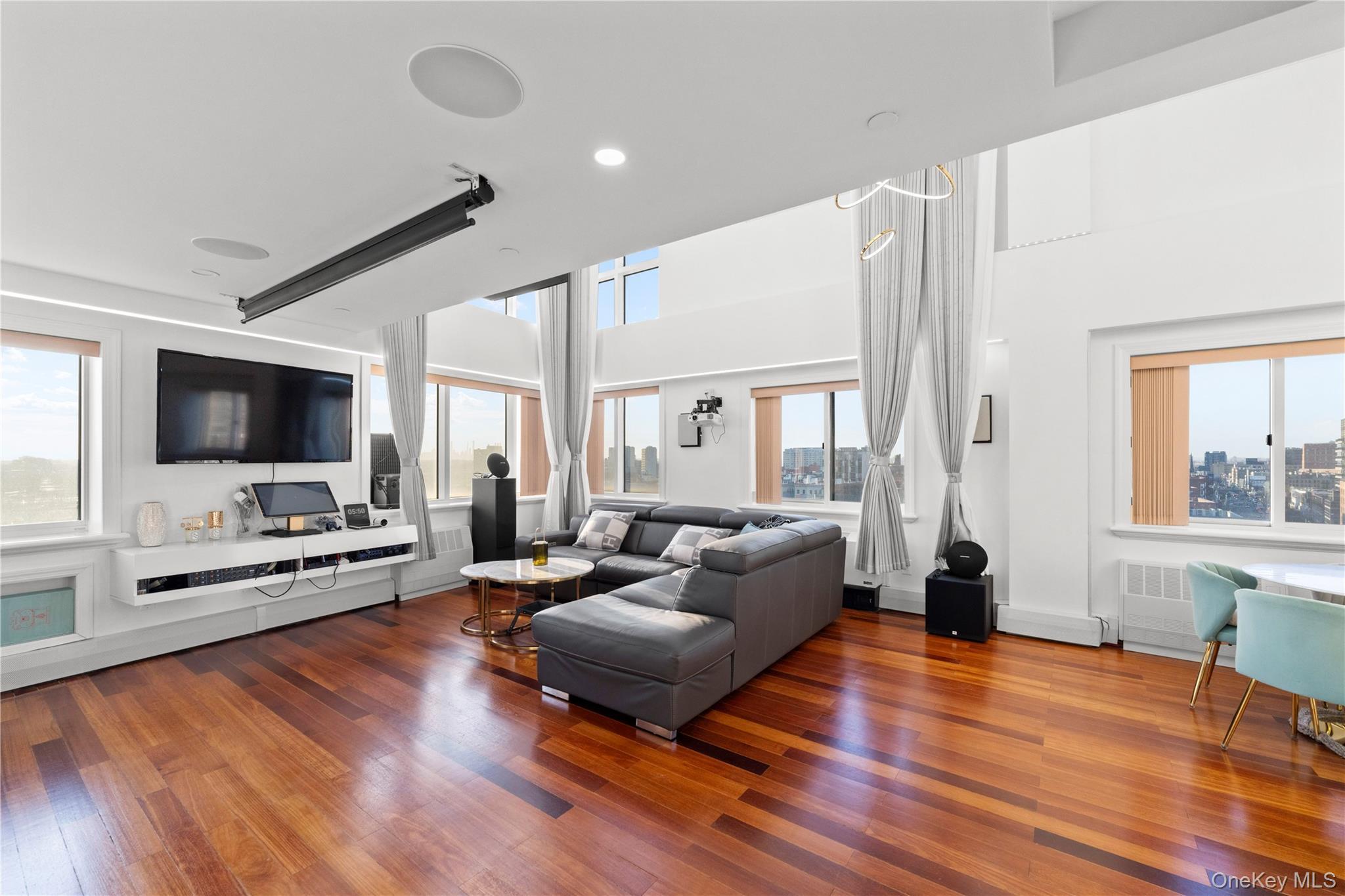 Condo Main  Queens, NY 11355, MLS-969299-6